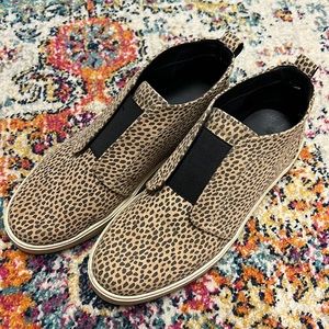 Universal Thread Cheetah Print Shoe